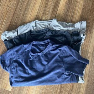 Set of 3 fabletics workout tops